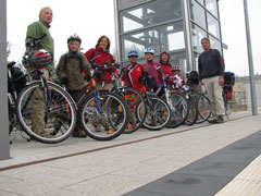 Erolzheimer Teilnehmer am Bahnhof in Biberach