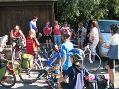 Radlergruppe vor unserem 2. Quartier