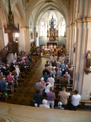 Blick in den Kirchenraum von der Empore